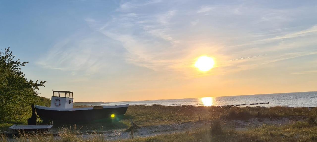 Ferienwohnung "Juliette" Zingst Bagian luar foto